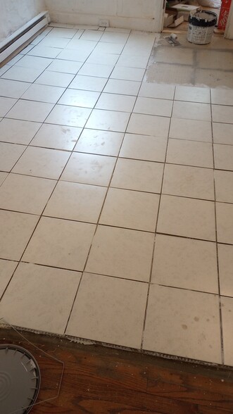 Building Photo - 21xx Gould St