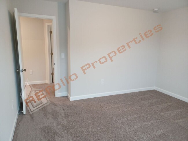 Building Photo - 98 Alder Creek Ct