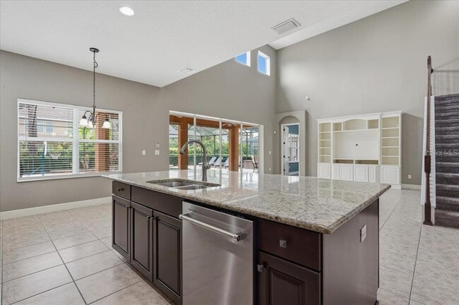 Building Photo - 5333 Sagecrest Dr