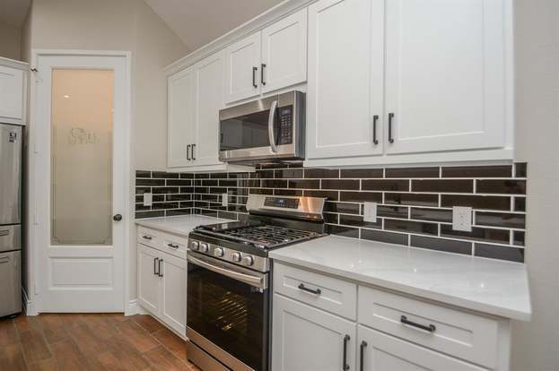 Building Photo - 14922 Indian Hill Trail