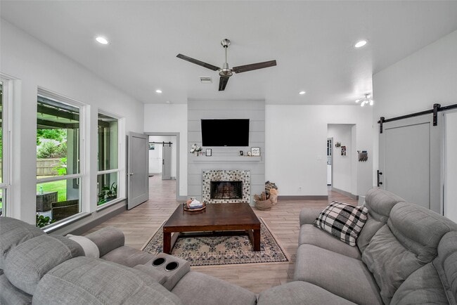 Building Photo - 28402 Calaveras Creek Ct
