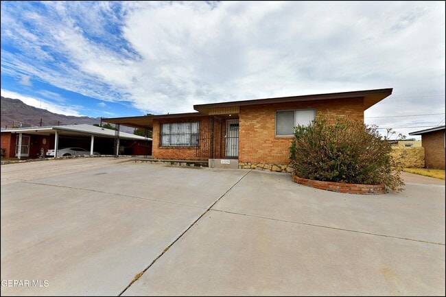 Building Photo - 3125 Hamilton Ave