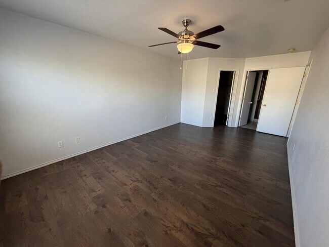 Building Photo - 3203 St Isaac Loop