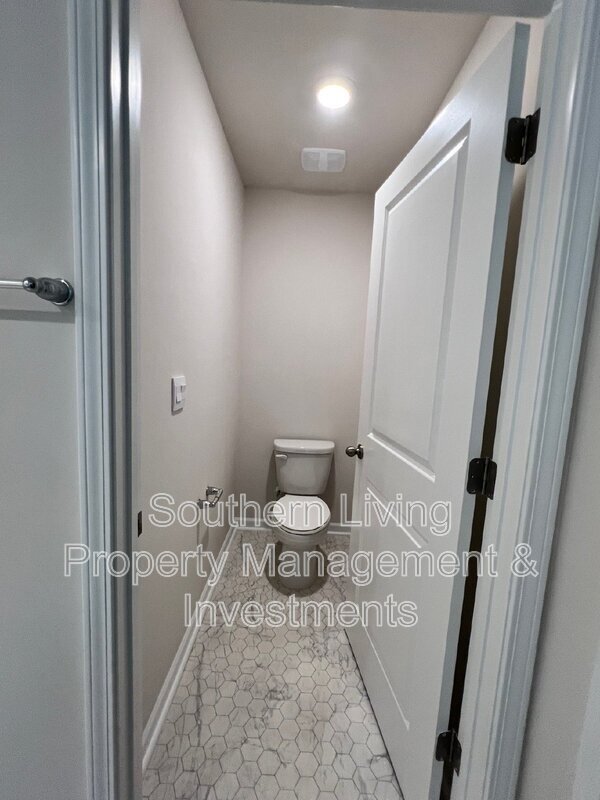 Building Photo - 3120 Winged Elm St