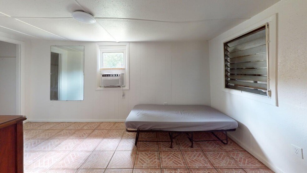 Building Photo - 4808 Davisson Ave