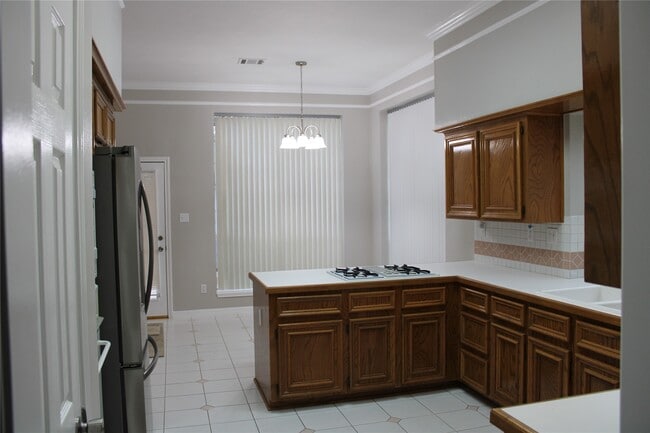 Building Photo - 1911 Hidden Cove Ct