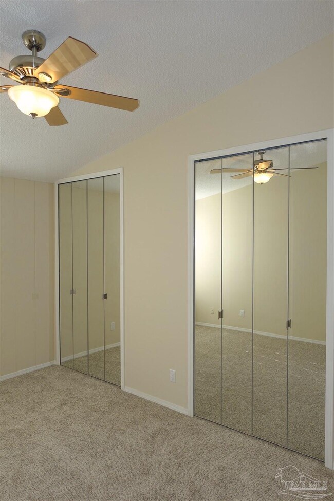 Building Photo - 2299 Scenic Hwy