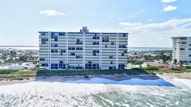 Building Photo - 10680 S Ocean Dr