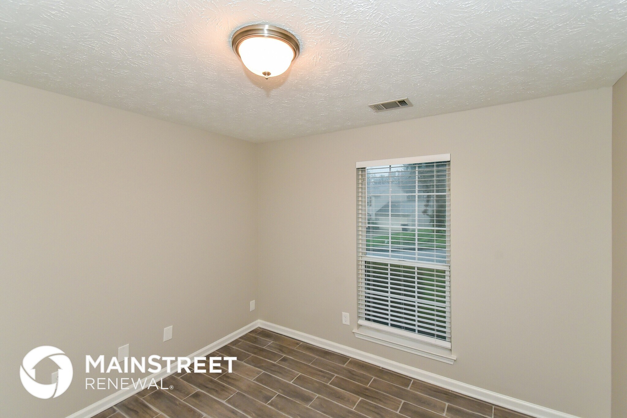 Building Photo - 1311 Ambercrest Way