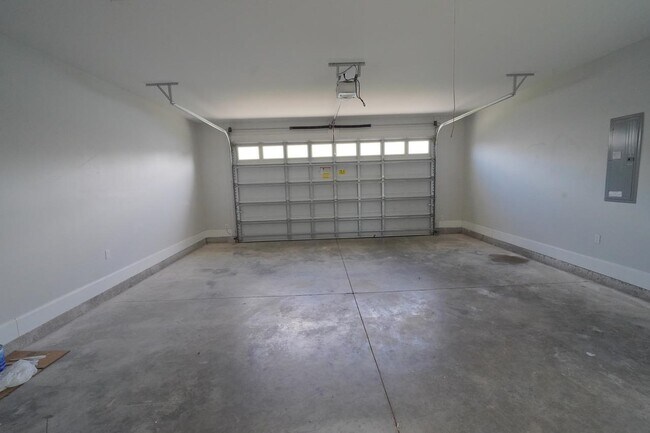 Building Photo - 3846 Arbor Dr