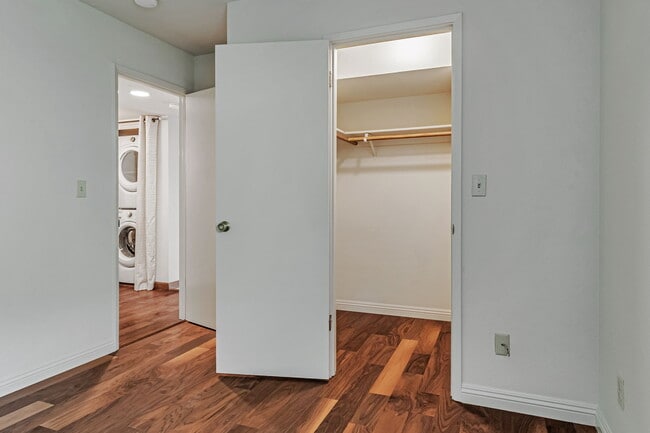 Building Photo - 111 Bean Creek Rd