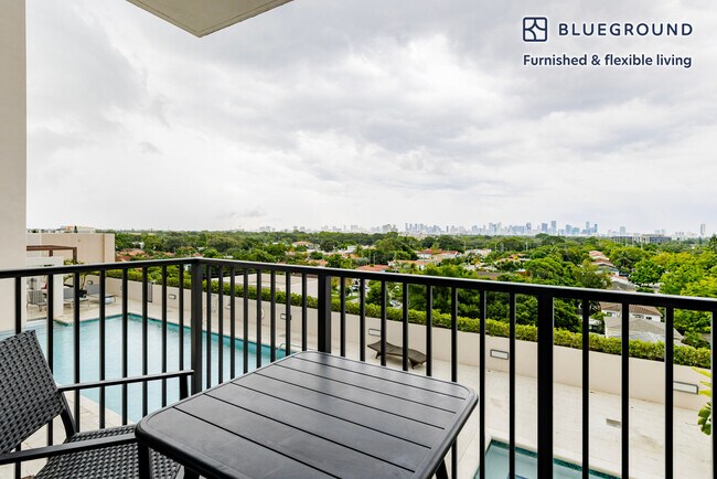 Building Photo - 1501 SW 37th Ave