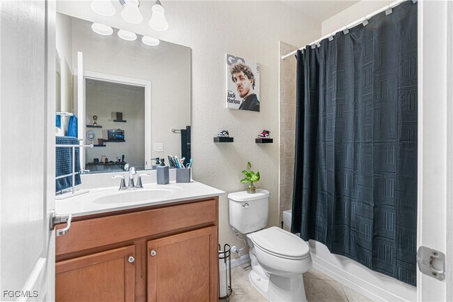 Building Photo - 11656 Eros Rd