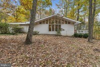 Building Photo - 135 Lizzie Mills Rd