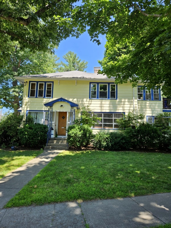 Building Photo - 15 Athelstane Rd