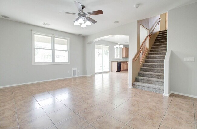 Building Photo - 15882 N 172nd Ln