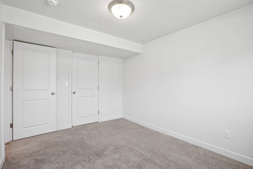 His and Hers Closets - 3013 South Red Pine Drive