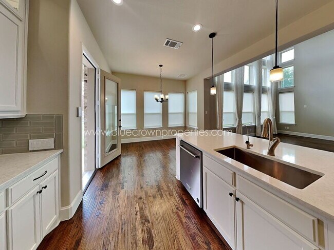 Building Photo - 2313 Bunnels Fork Rd