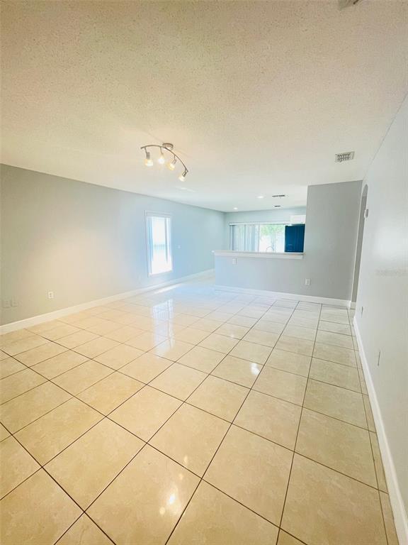 Building Photo - 251 Owenshire Cir