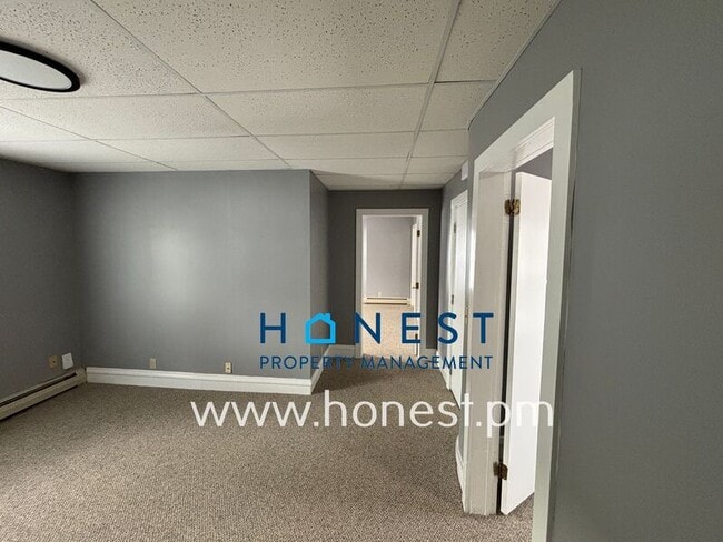 Building Photo - 47 James St