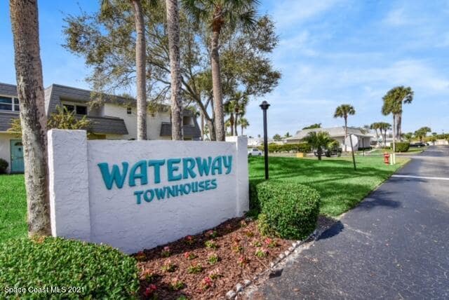 Building Photo - 419 Blue Jay Ln