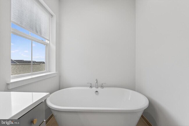 Building Photo - 22129 Clarksburg Rd