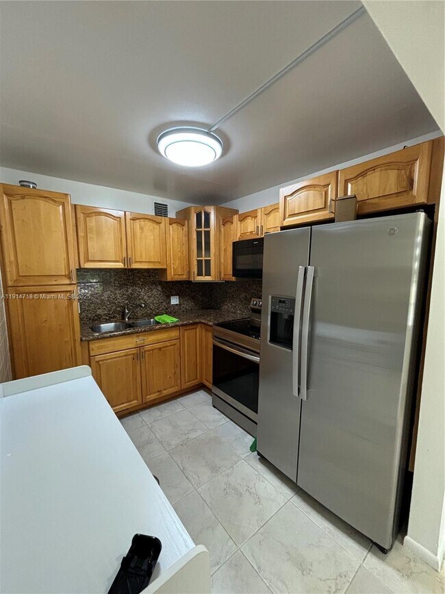 Building Photo - 251 SW 132nd Way