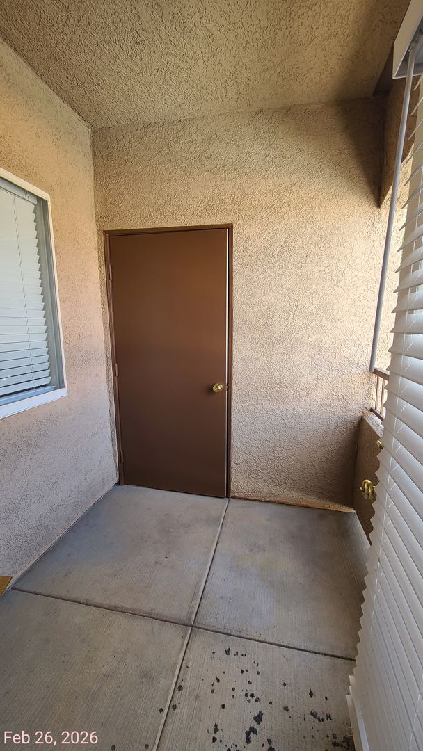Building Photo - 2 Bedroom Condo located in Southwest Las Vegas