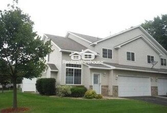 Building Photo - Rare Opportunity, Move Now into 2 bed 1.5 ...