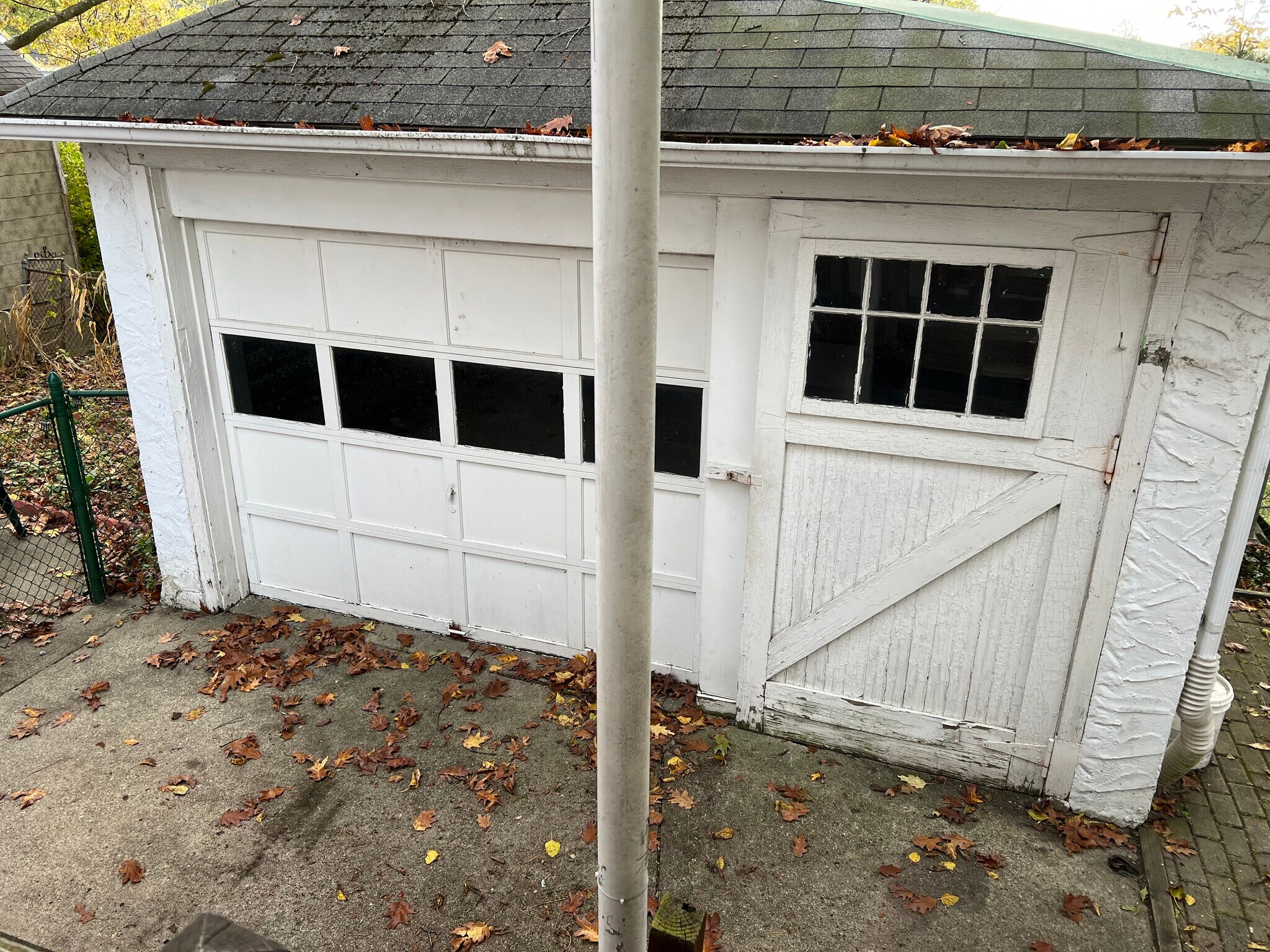 Building Photo - 527 Fortune Ave