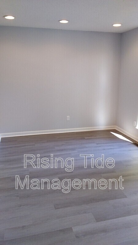 Building Photo - 1036 Arcadia Cir