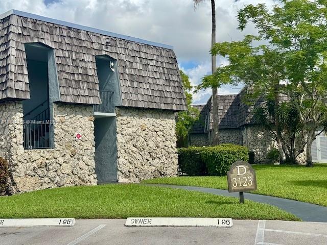 Building Photo - 3123 Oakland Shores Dr