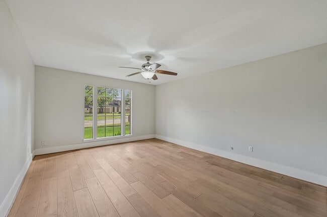 Building Photo - 1706 Cedar Creek Ct