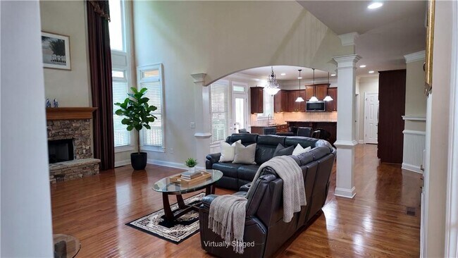 Building Photo - 5722 Ashleigh Walk Dr NW