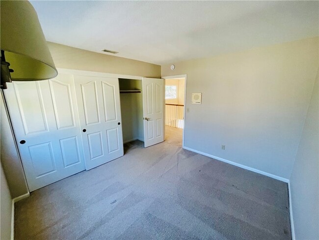 Building Photo - 25472 Day Lily Dr