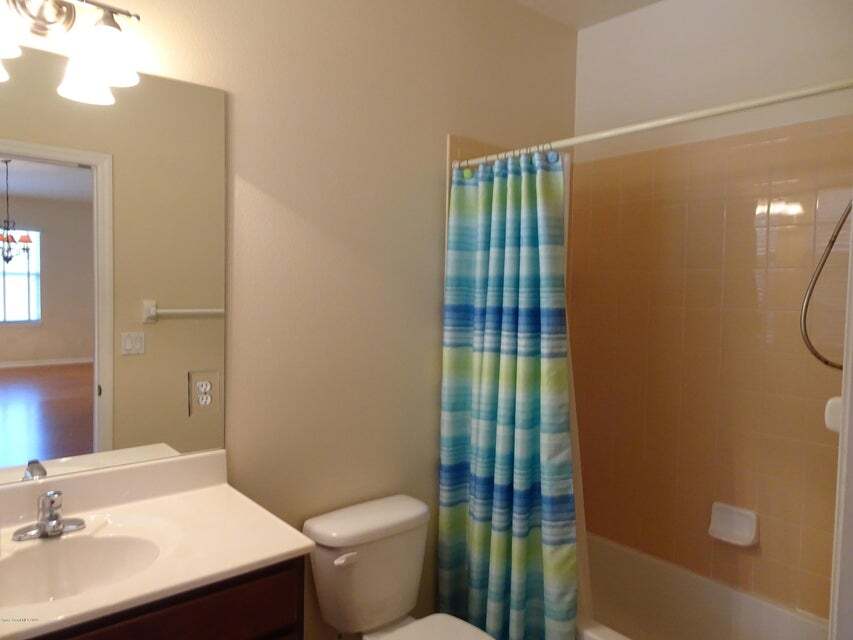 Second Bathroom - 1020 Venetian Dr