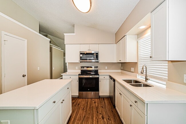 Building Photo - 8655 Fort Jefferson Blvd