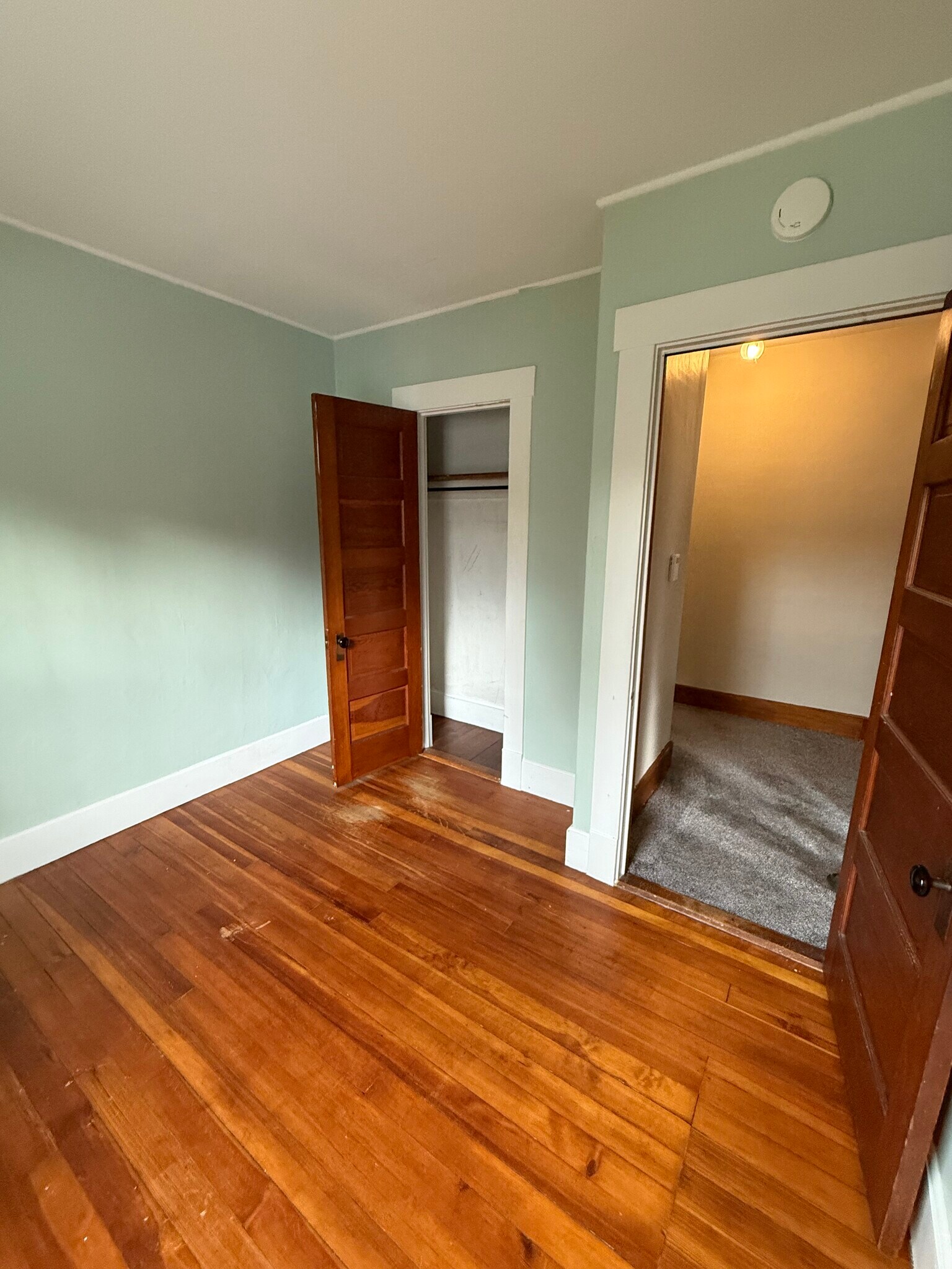 Building Photo - 58 Frost Pl