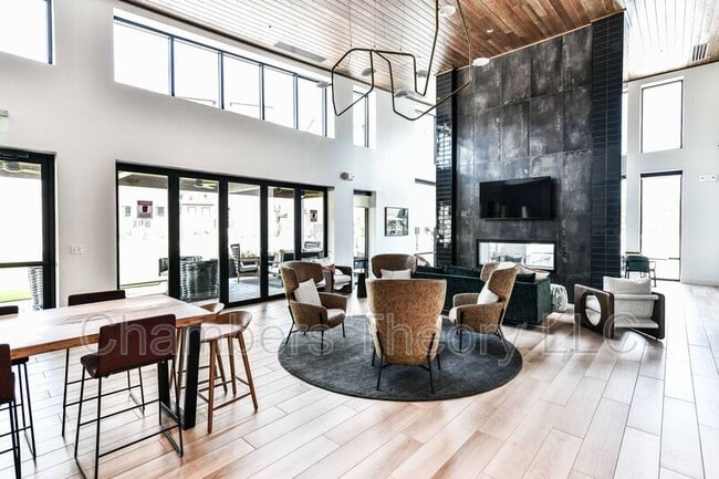 Building Photo - 43446 Stonewood Crossing Ter