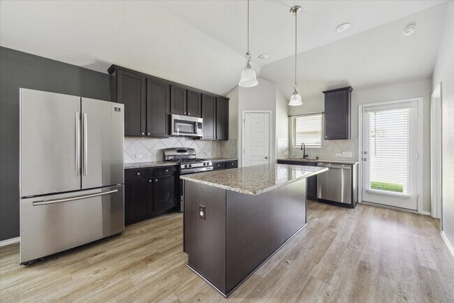 Building Photo - 6747 Scarlet Sagebrush St