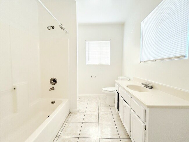 Building Photo - 8251 San Pedro St