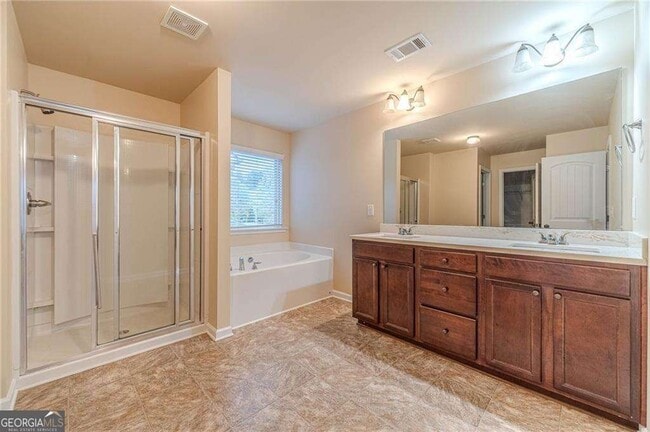 Building Photo - 2139 Baywood Tree Ln SW