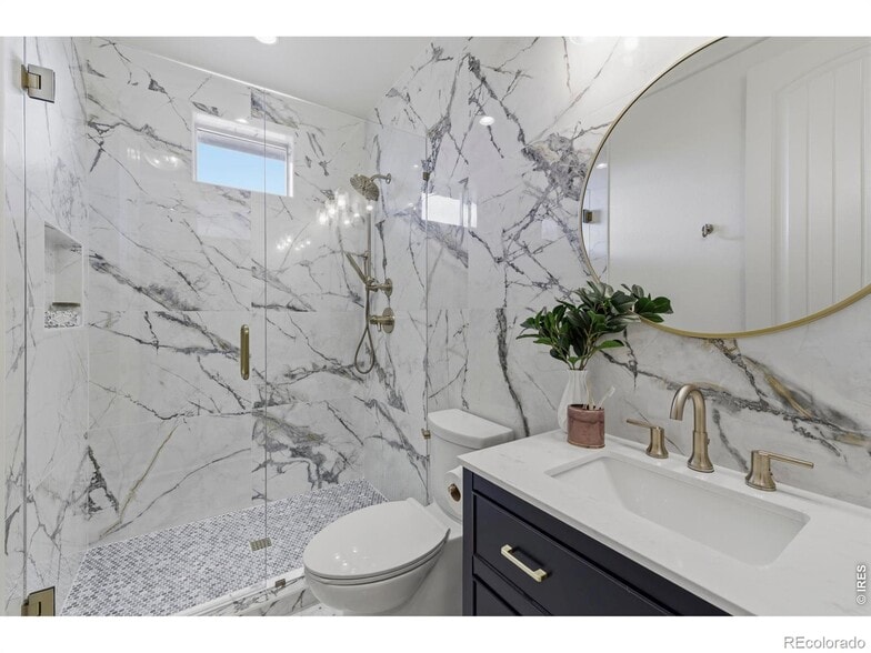 Building Photo - 6862 Wildshore Dr