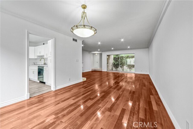 Building Photo - 9637 Via Rimini Via