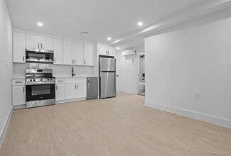 Building Photo - 9512 Avenue B