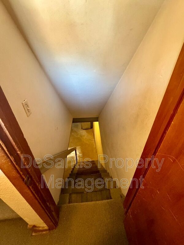 Building Photo - 229-231 Marylea Avenue