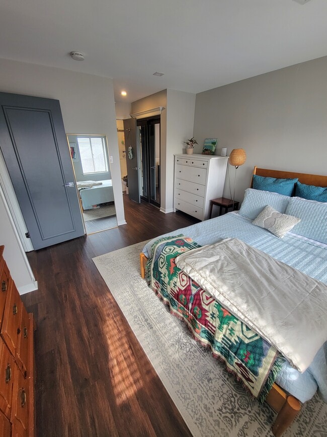 Building Photo - 23 Andrew Pl