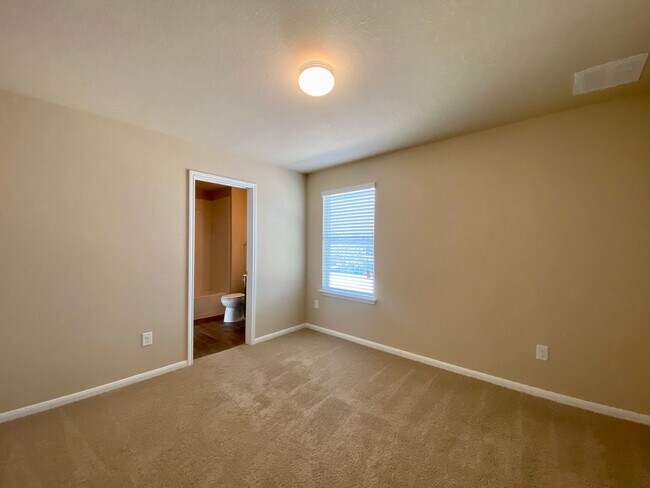 Building Photo - 3012 Tilmon Ln.