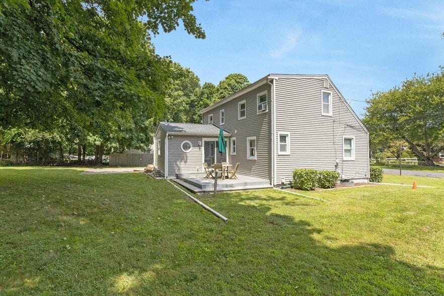 Building Photo - 152 Loftus Cir