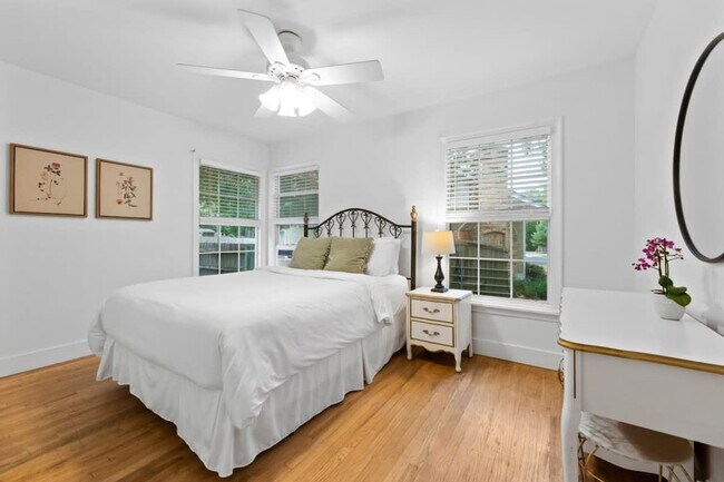 Building Photo - 4501 Banister Ln